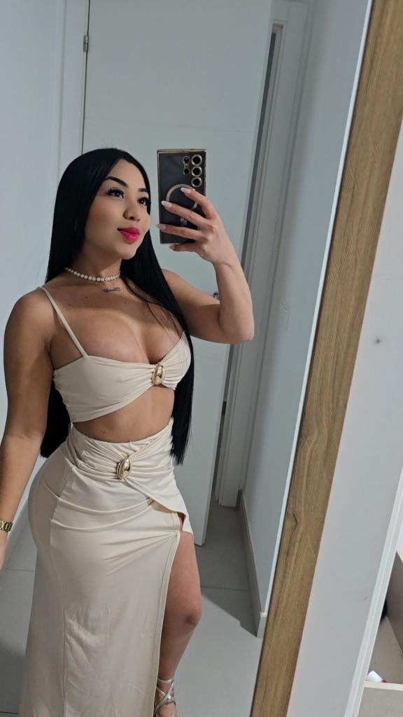 Chica busca chico en Barcelona: 