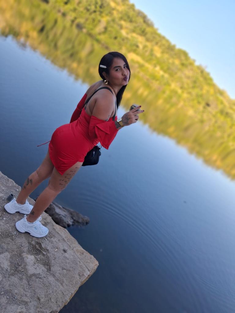 603994289: Chica busca chico en Lugo