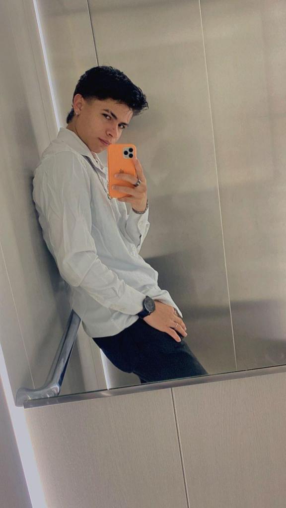 659807424: Chico busca chica en Alicante