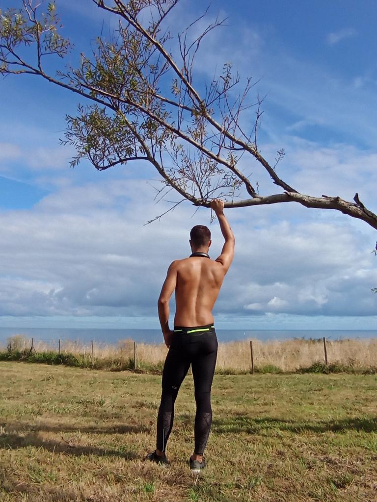 Chico busca chica en Asturias: 