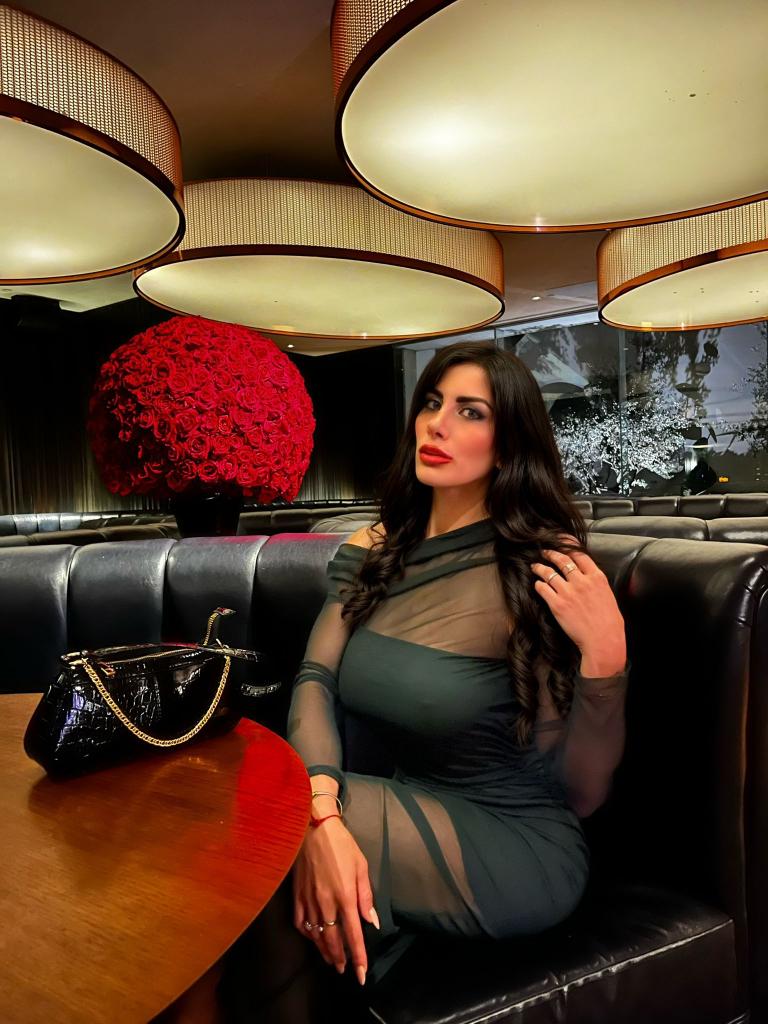 Chica busca chico en Barcelona: 