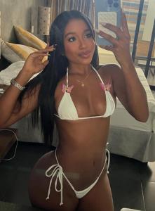 691313008: Chica busca chico en Las Palmas