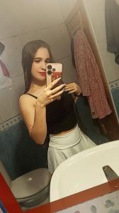 611886443: Chica busca chico en Alicante