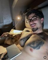 624281570: Chico busca chica en Madrid