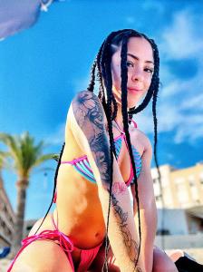 610192767: Chica busca chico en Madrid