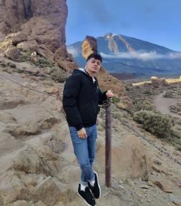 Chico busca chica en León: 