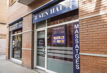 603768371: Chica busca chico en Barcelona