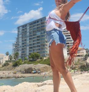 695719692: Chica busca chico en Valencia