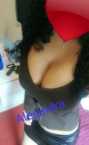 698485287: Chica busca chico en Madrid