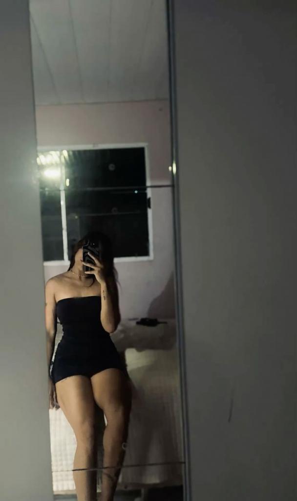 Chica busca chico en Sevilla: 