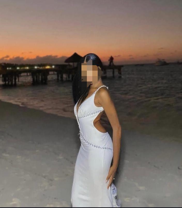 Chica busca chico en Tenerife: 