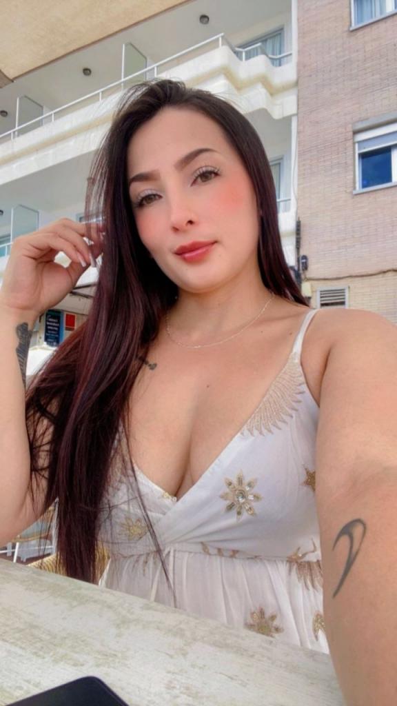 613421900: Chica busca chico en Las Palmas