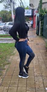 612429027: Chica busca chico en Madrid