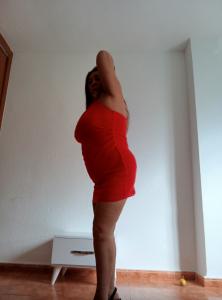 695725686: Chica busca chico en Murcia