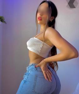 602349498: Chica busca chico en La Coruña