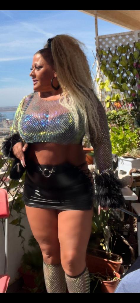 Chica busca chico en Asturias: 