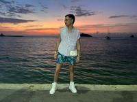 617751173: Chico busca chica en Barcelona