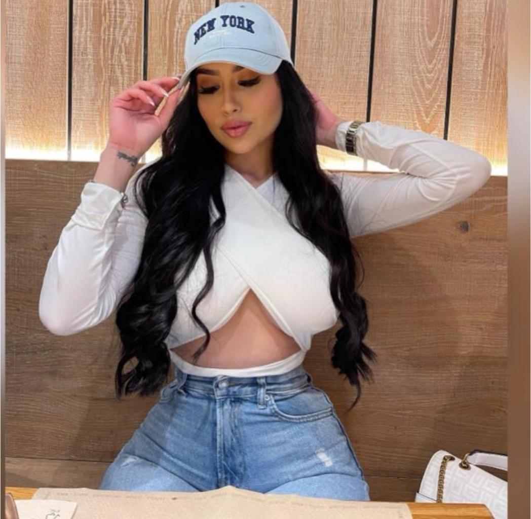 Chica busca chico en Tenerife: 