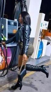 610696642: Travesti en Pontevedra