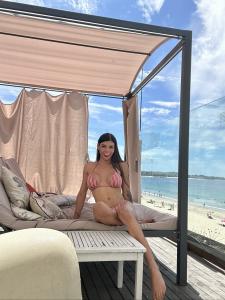 607680295: Travesti en Pontevedra