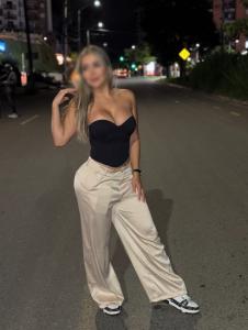 655464597: Chica busca chico en Tenerife