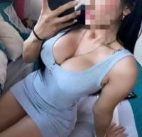 604398157: Chica busca chico en Barcelona
