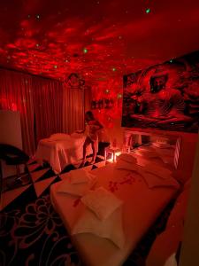 690046233: Chica busca chico en Málaga