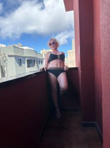 630607682: Chica busca chico en Barcelona