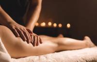 662294847: Chica busca chico en Sevilla