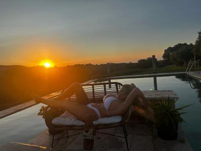 611213889: Chica busca chico en Madrid