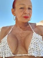 688358487: Chica busca chico en Valencia