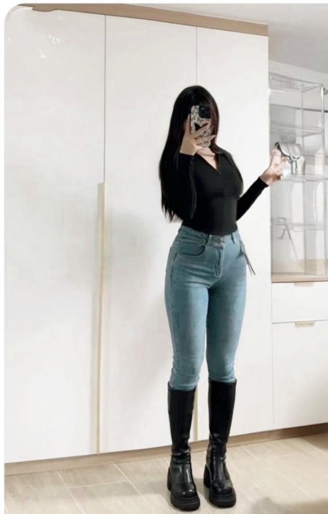 Chica busca chico en La Coruña: 