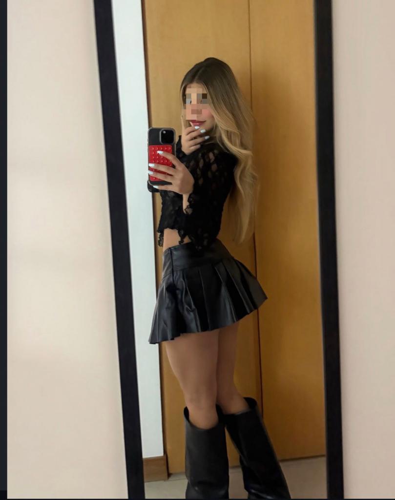 Chica busca chico en Cádiz: 