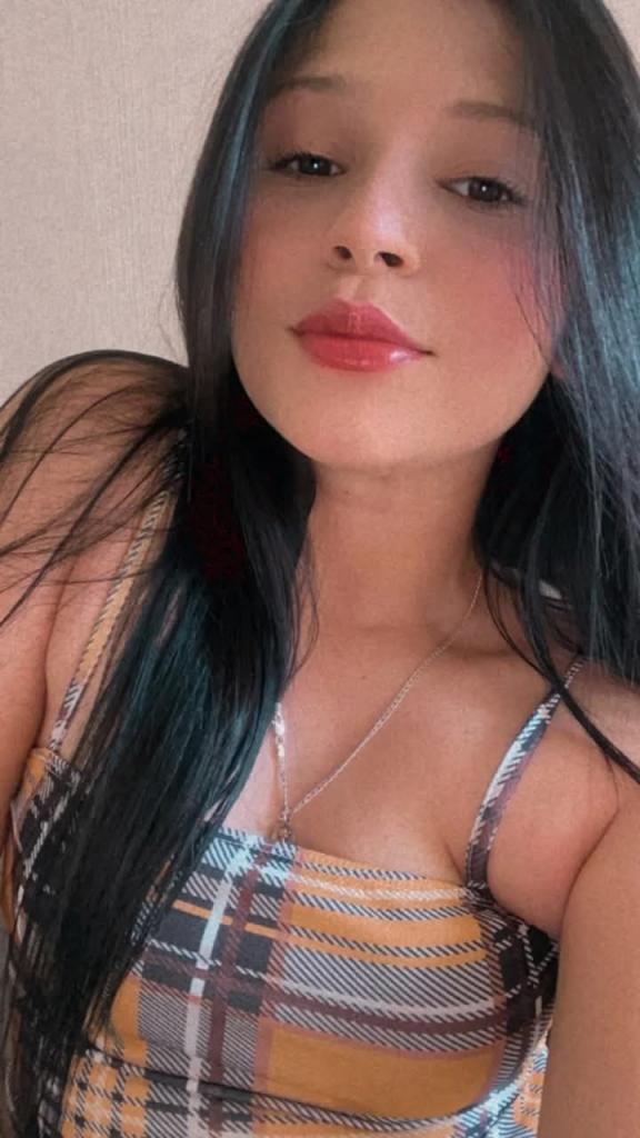 Chica busca chico en Cádiz: 