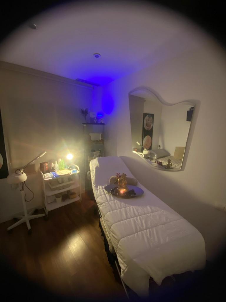 Chica busca chico en Barcelona: 