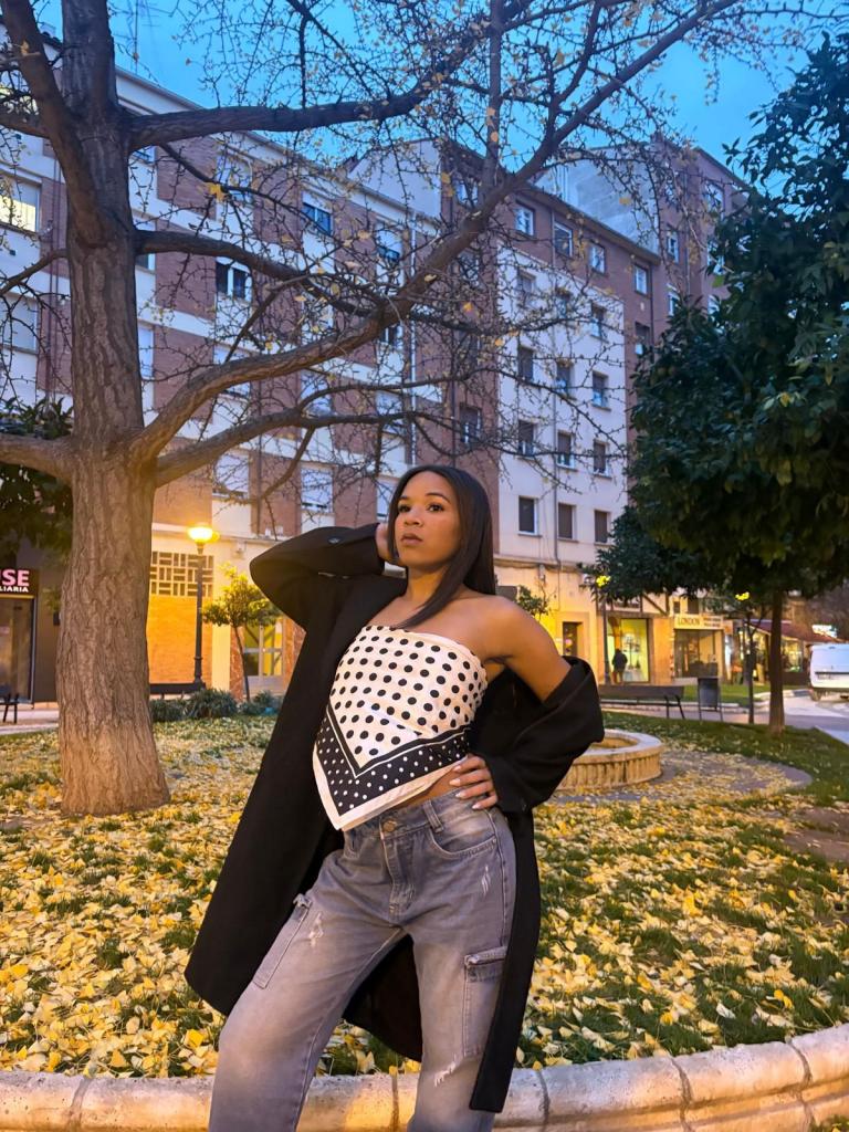 Chica busca chico en La Rioja: 