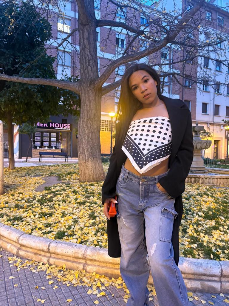 Chica busca chico en La Rioja: 