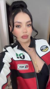 Chica busca chico en Huelva: 