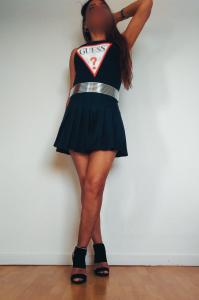 603618894: Chica busca chico en Barcelona