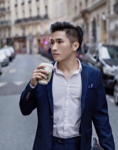 Chico busca chica en Barcelona: 