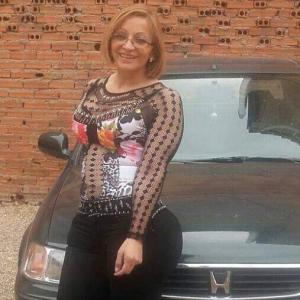 633497753: Chica busca chico en Pontevedra