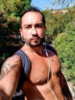 666356206: Chico busca chica en Barcelona