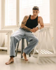 613295182: Chico busca chica en Madrid