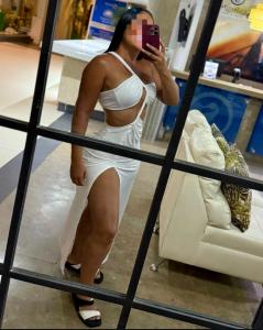 643981571: Chica busca chico en Las Palmas