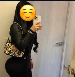 Chica busca chico en Lérida: 