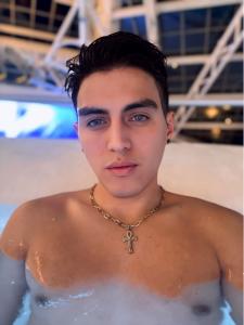 Chico busca chica en Valencia: 