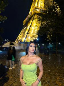 Chica busca chico en La Coruña: 