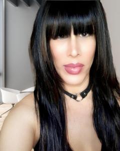 671364530: Transexual en Gerona