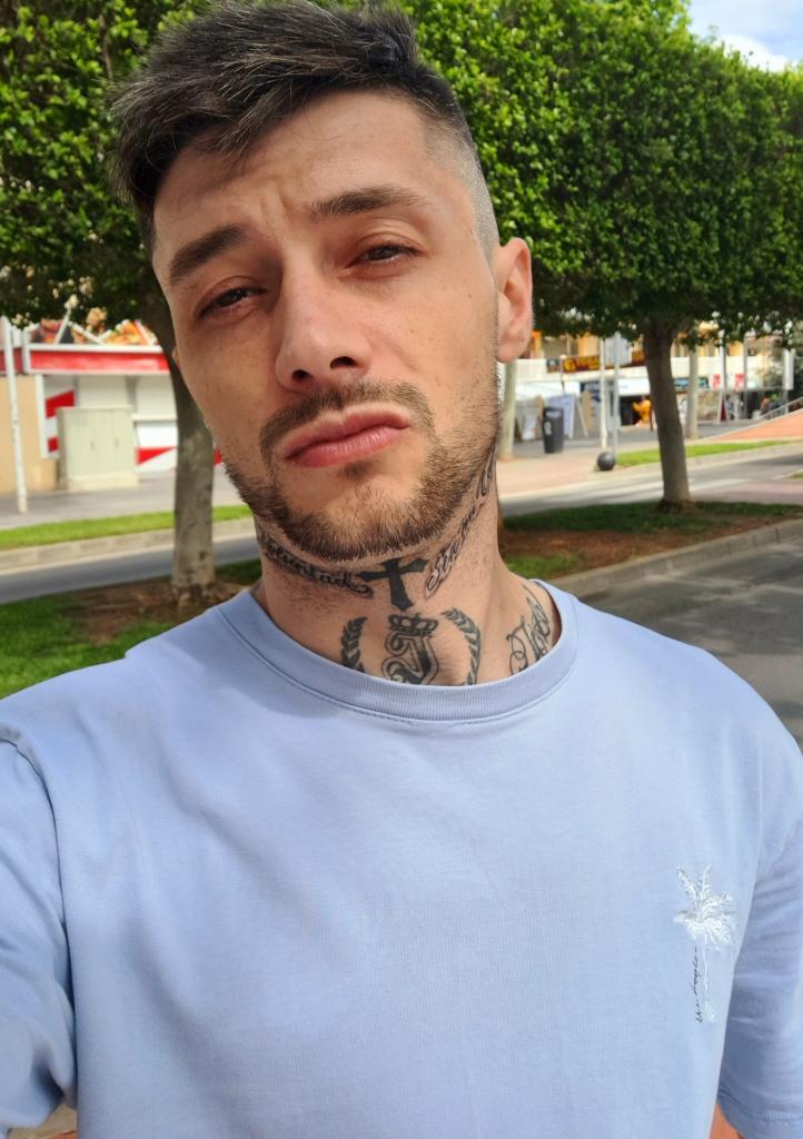 Chico busca chica en Mallorca: 