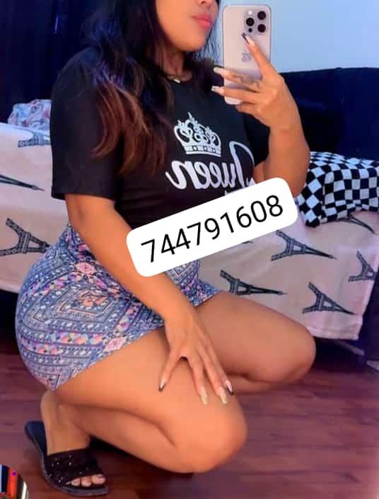 744791608: Chica busca chico en Madrid